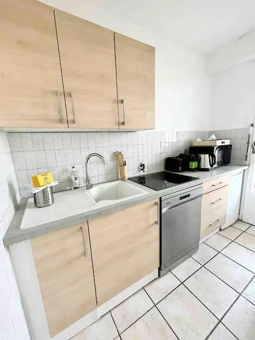 Le Saint Charles, Studio 2 Prs, 300M Plages Antibes France